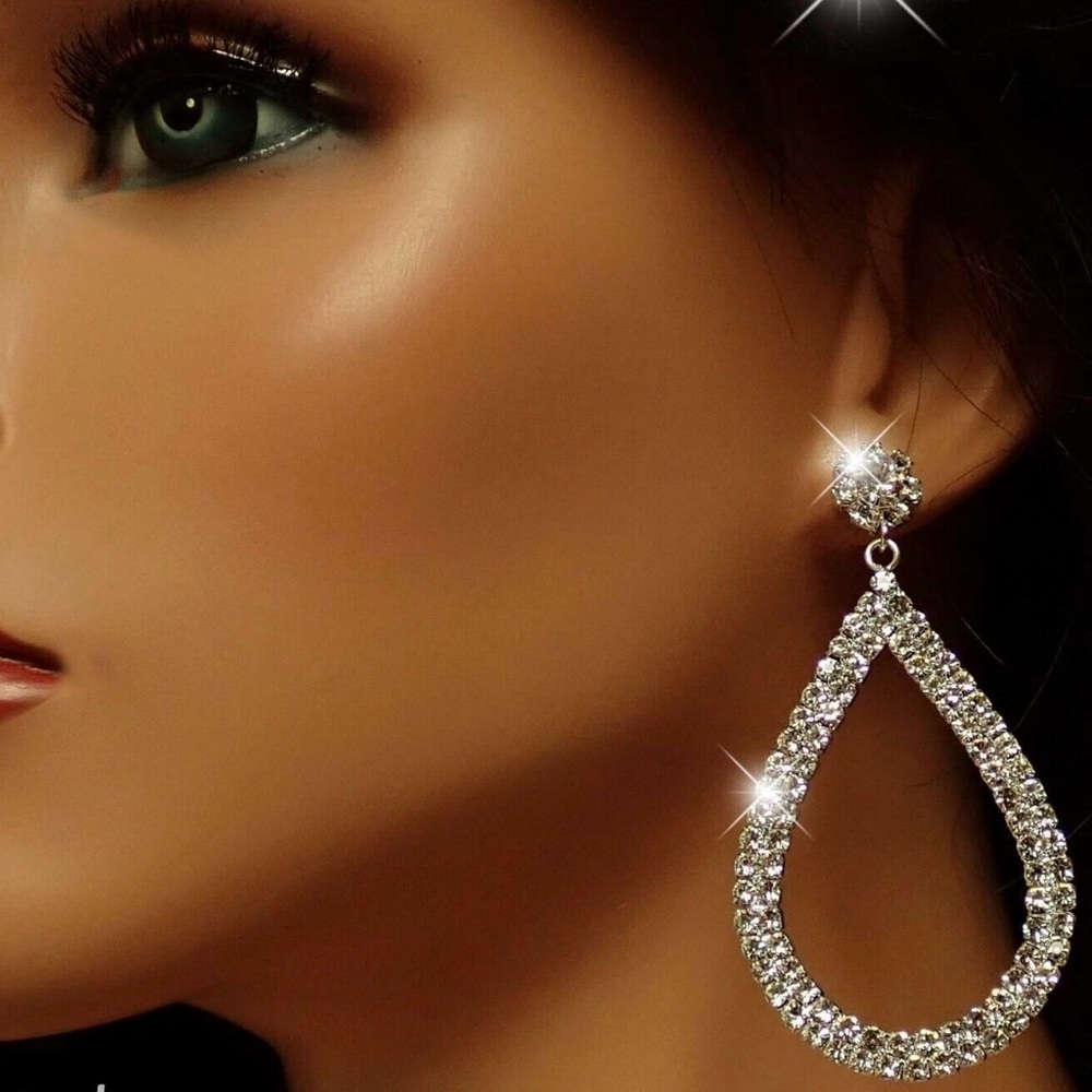 Elegant Silver Teardrop Earrings